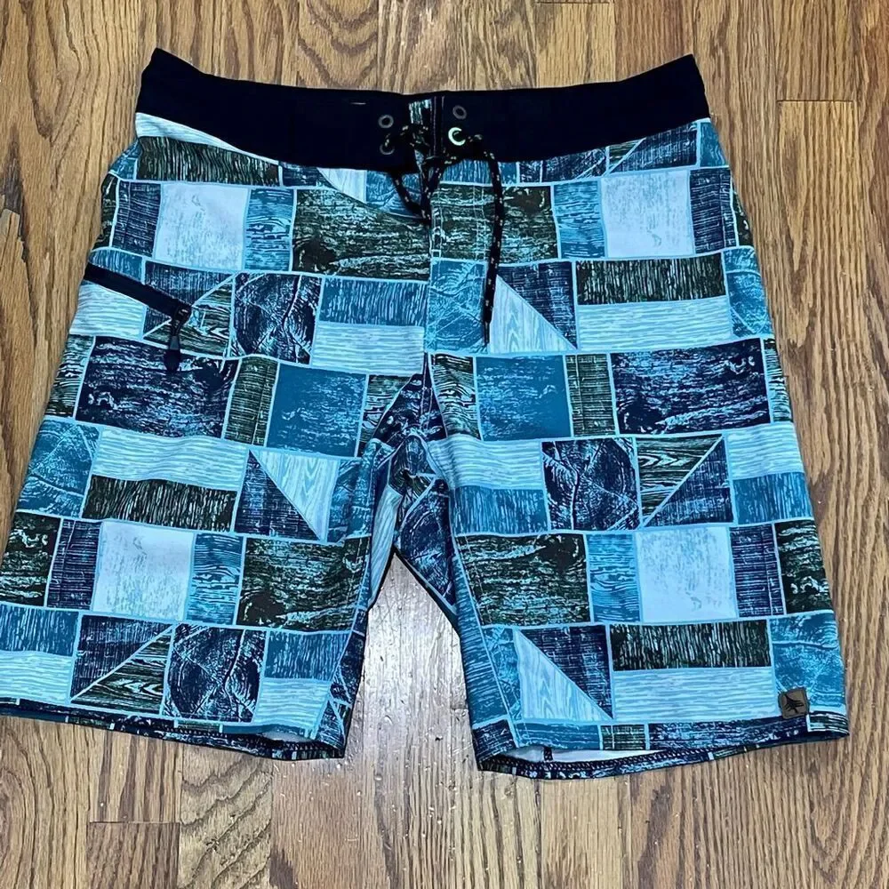 HippyTree Board Shorts. Size 30